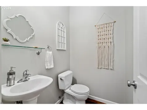 6001 Ne Birch Street Hillsboro OR 97124