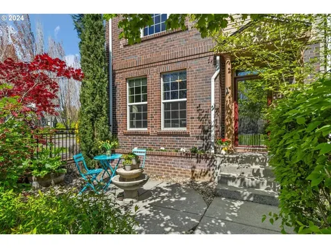 6001 Ne Birch Street Hillsboro OR 97124