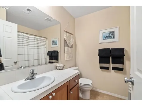 6001 Ne Birch Street Hillsboro OR 97124