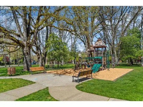 6001 Ne Birch Street Hillsboro OR 97124