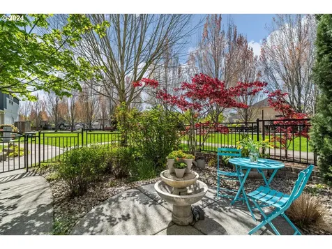 6001 Ne Birch Street Hillsboro OR 97124