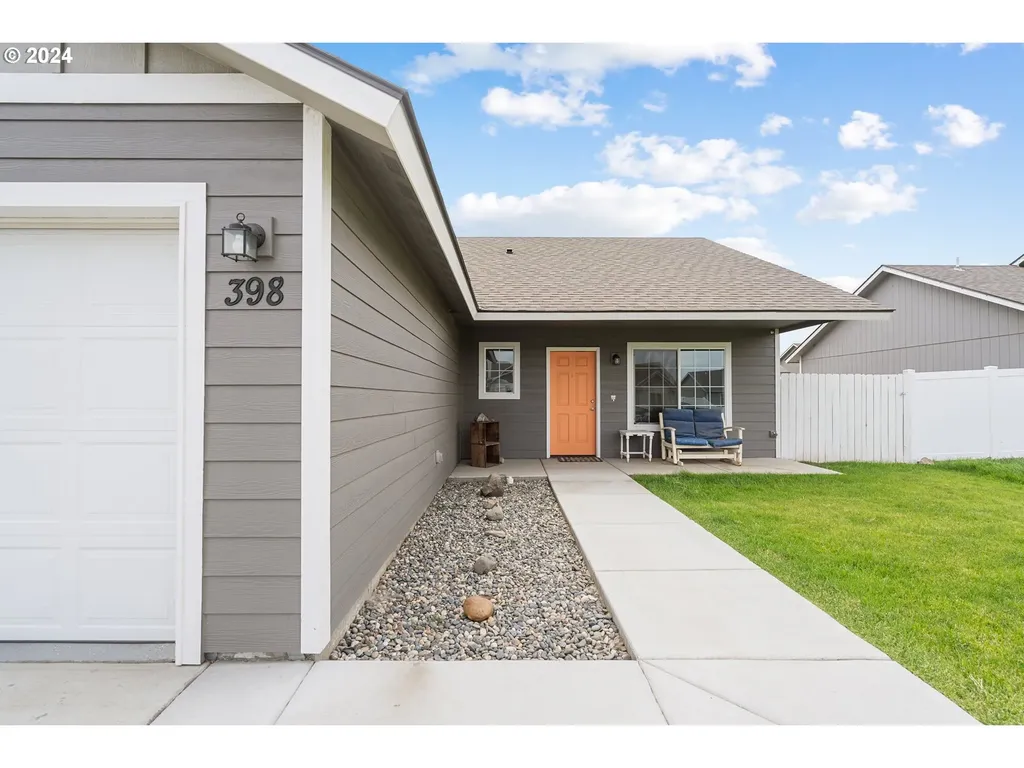 398 Riley Avenue Umatilla OR 97882