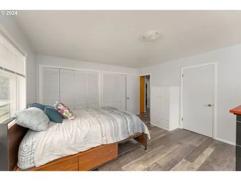 276 Wolf Valley Drive Umpqua OR 97486