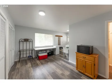 276 Wolf Valley Drive Umpqua OR 97486