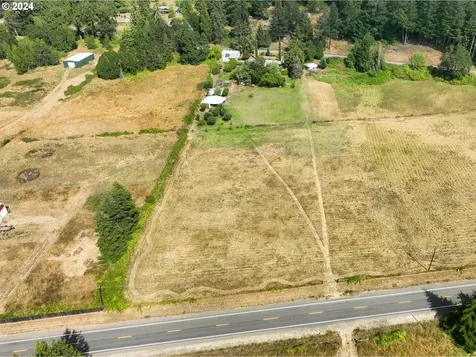 276 Wolf Valley Drive Umpqua OR 97486