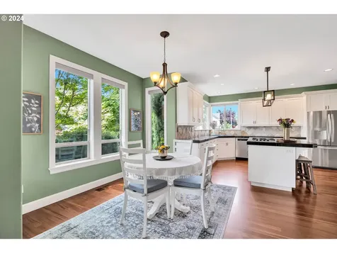 3060 Roxbury Drive West Linn OR 97068