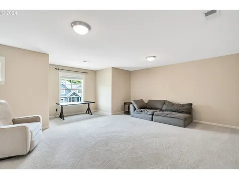 3060 Roxbury Drive West Linn OR 97068