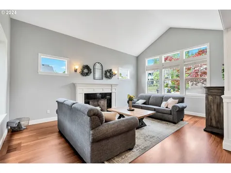 3060 Roxbury Drive West Linn OR 97068