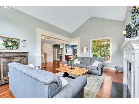 3060 Roxbury Drive West Linn OR 97068