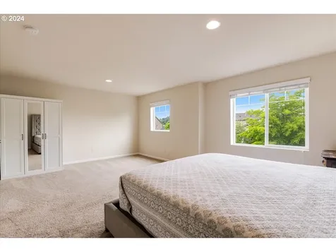 1084 Parkside Avenue Forest Grove OR 97116