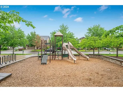 1084 Parkside Avenue Forest Grove OR 97116