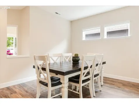 1084 Parkside Avenue Forest Grove OR 97116