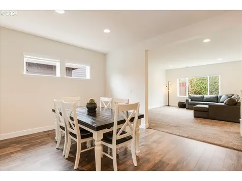 1084 Parkside Avenue Forest Grove OR 97116