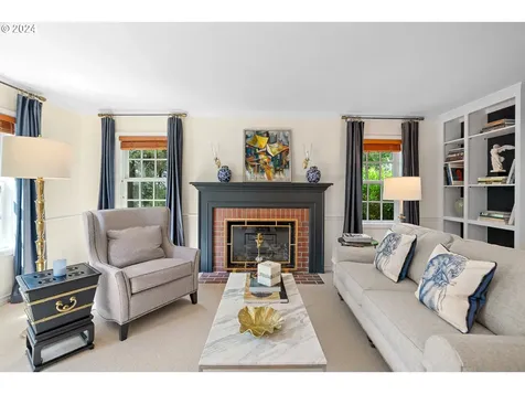 3672 Tempest Drive Lake Oswego OR 97035