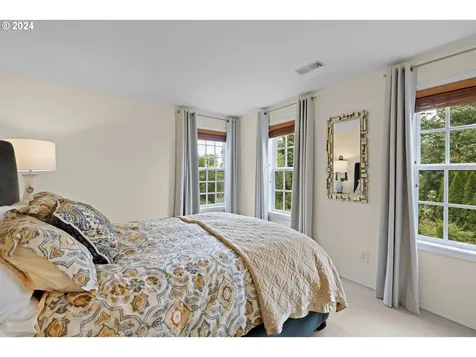 3672 Tempest Drive Lake Oswego OR 97035