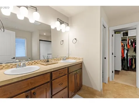16128 SW Medallion Lane Beaverton OR 97007