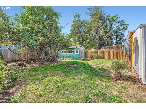 4914 NE Alberta Street Portland OR 97218