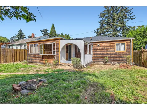 4914 NE Alberta Street Portland OR 97218