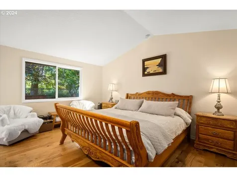 18517 SE 24th Circle Vancouver WA 98683