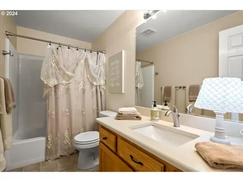 18517 SE 24th Circle Vancouver WA 98683