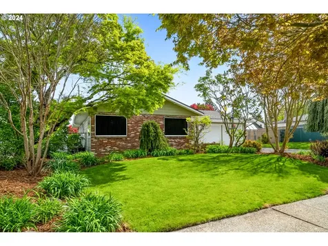 1940 Ne 153rd Place Portland OR 97230