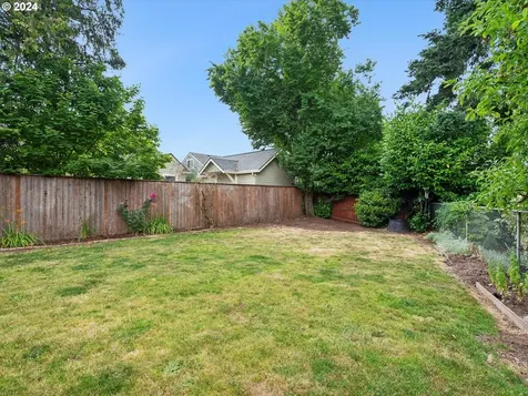 6837 Ne Alameda Street Portland OR 97213