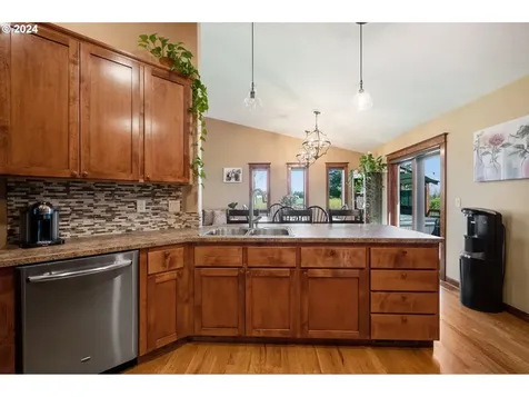 17899 Se Grand Island Road Dayton OR 97114