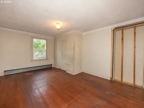 635 Main Street Fairview OR 97024