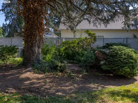 635 Main Street Fairview OR 97024