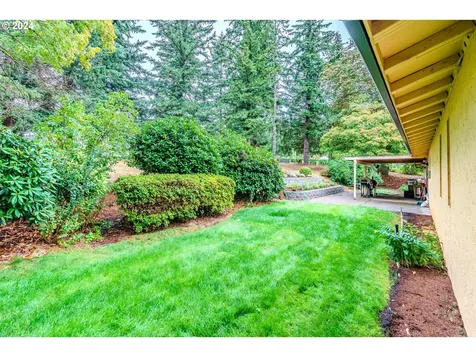 21981 S Ferguson Road Beavercreek OR 97004