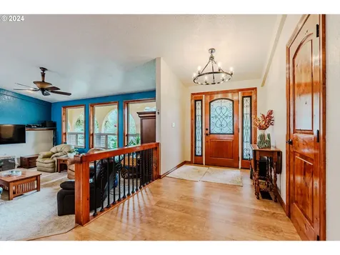 21981 S Ferguson Road Beavercreek OR 97004