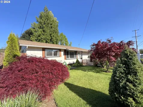 920 N Collier Street Coquille OR 97423