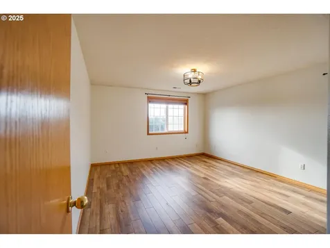 16512 NE 32nd Street Vancouver WA 98682