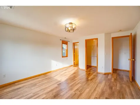 16512 NE 32nd Street Vancouver WA 98682