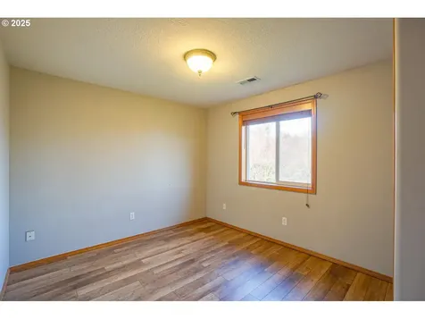 16512 NE 32nd Street Vancouver WA 98682