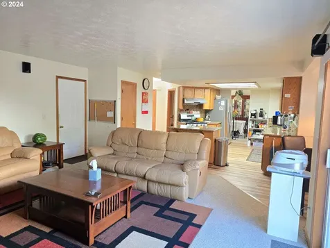 3912 NE 149th Avenue Portland OR 97230