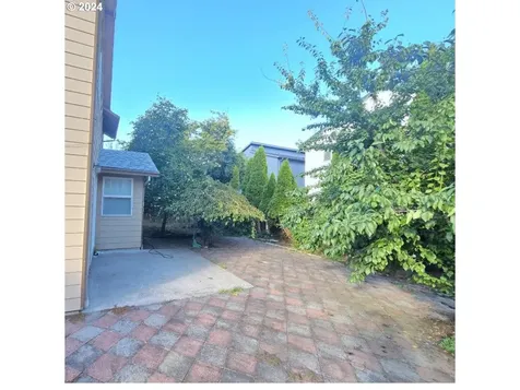 3912 NE 149th Avenue Portland OR 97230