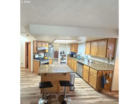 3912 NE 149th Avenue Portland OR 97230