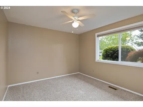 28586 Se Haley Road Boring OR 97009
