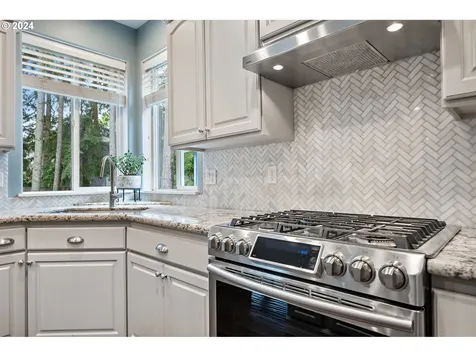 16650 Sw Rogue River Terrace Beaverton OR 97006