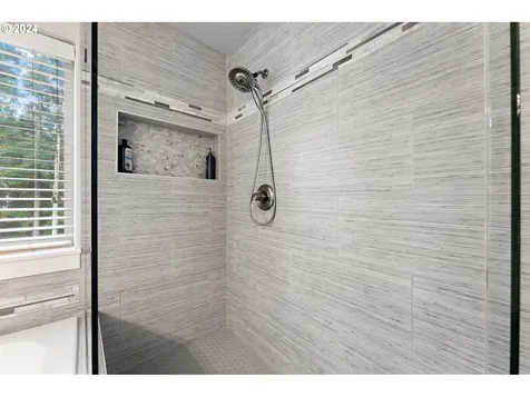 16650 Sw Rogue River Terrace Beaverton OR 97006