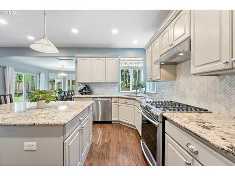 16650 Sw Rogue River Terrace Beaverton OR 97006