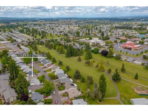 763 Oregon Way Woodburn OR 97071