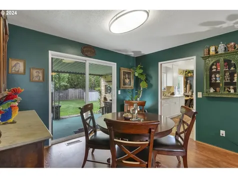 763 Oregon Way Woodburn OR 97071