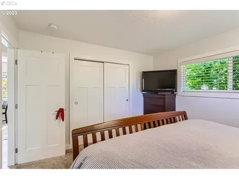 5305 NE Wygant Street Portland OR 97218