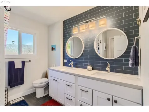 5305 NE Wygant Street Portland OR 97218