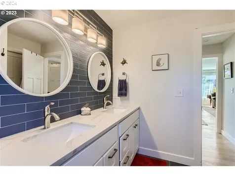 5305 NE Wygant Street Portland OR 97218