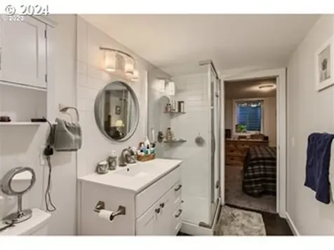 5305 NE Wygant Street Portland OR 97218