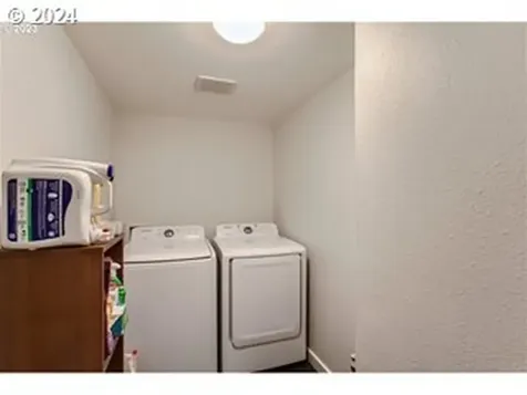 5305 NE Wygant Street Portland OR 97218