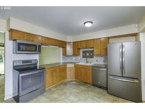 21913 Sw Sherwood Boulevard Sherwood OR 97140